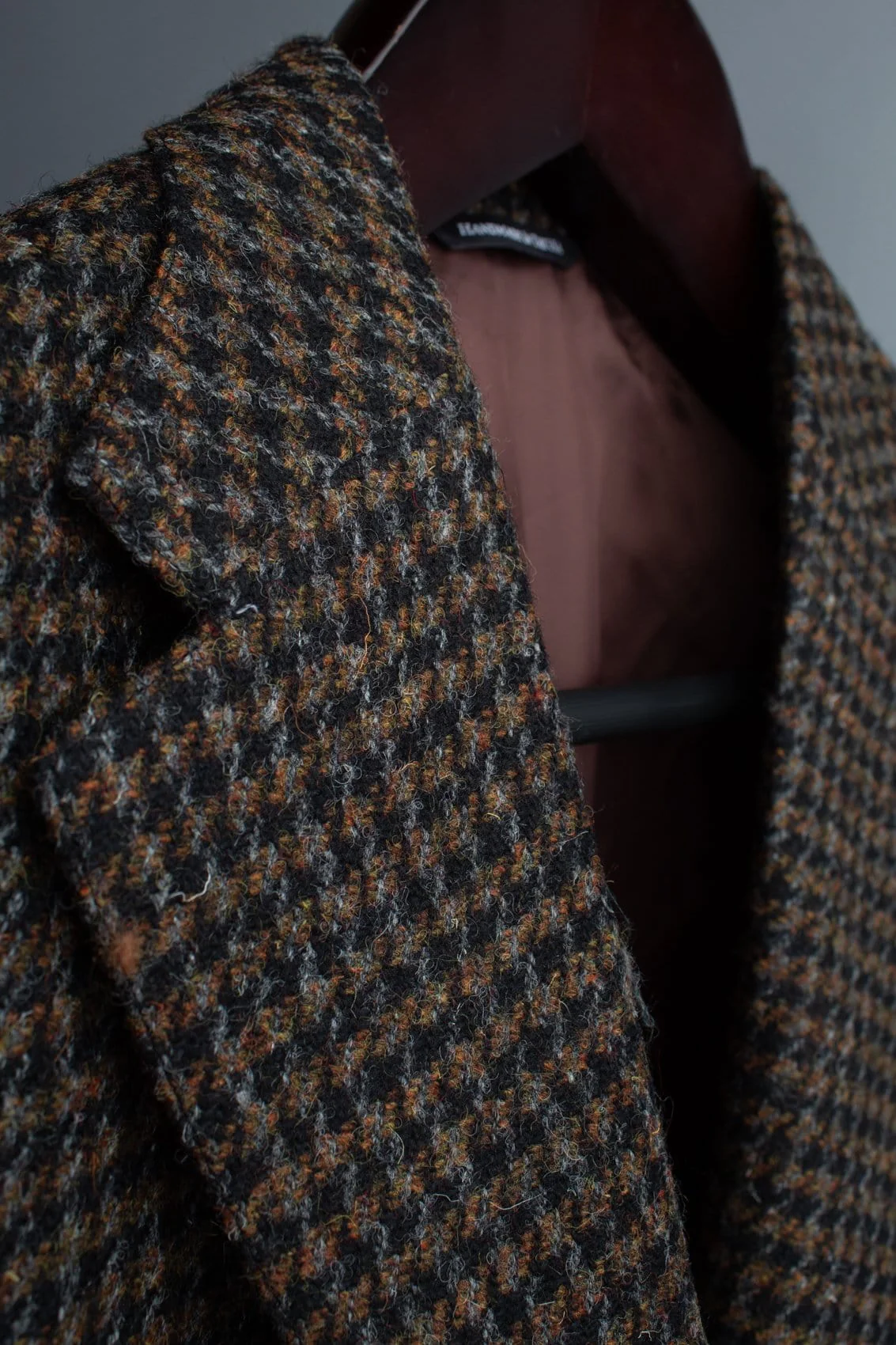 Harris Tweed Jacket - Image 14
