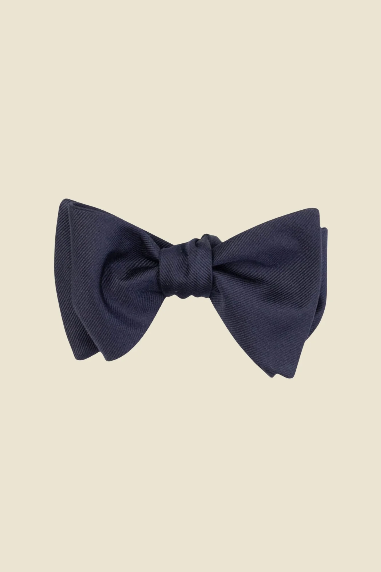 Classic Formal Bowtie - Image 15