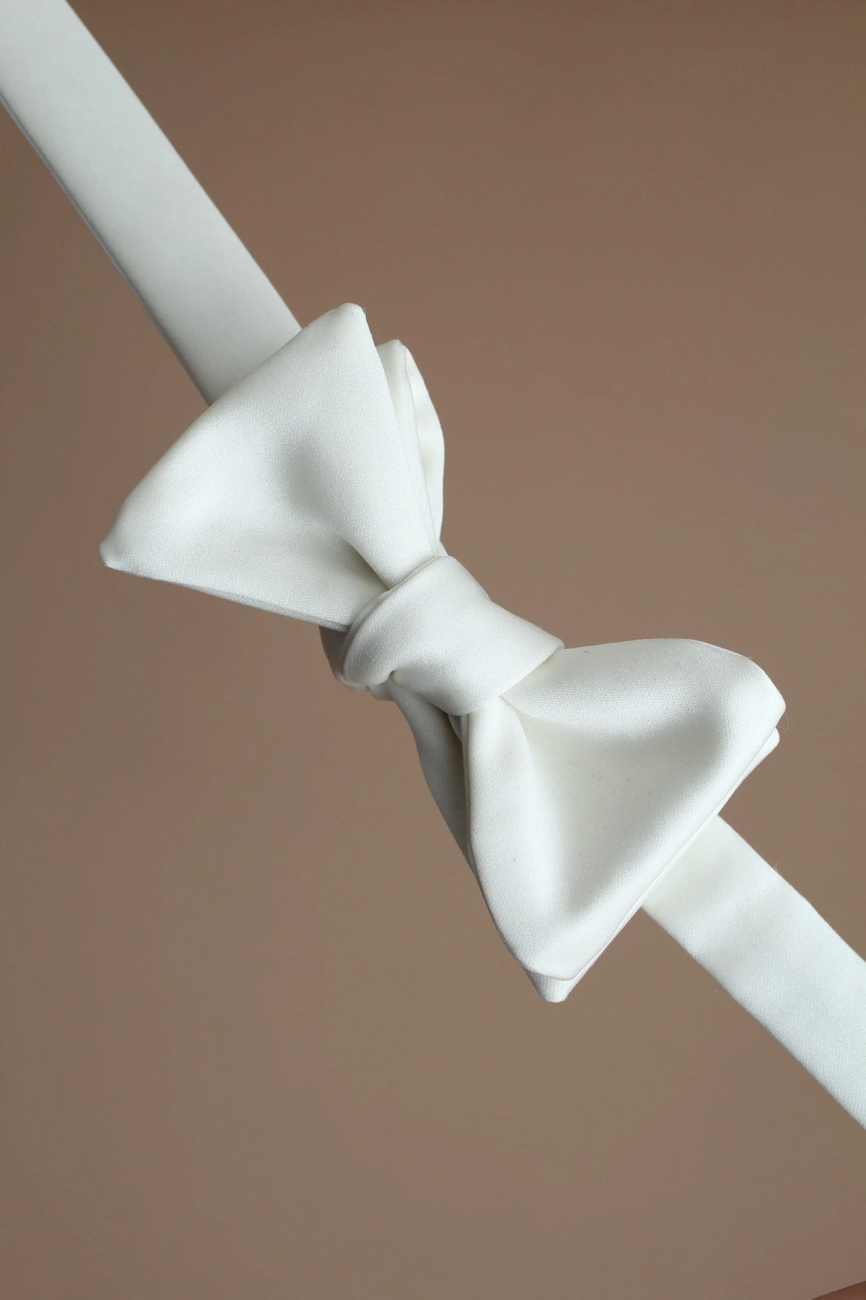 Classic Formal Bowtie - Image 16