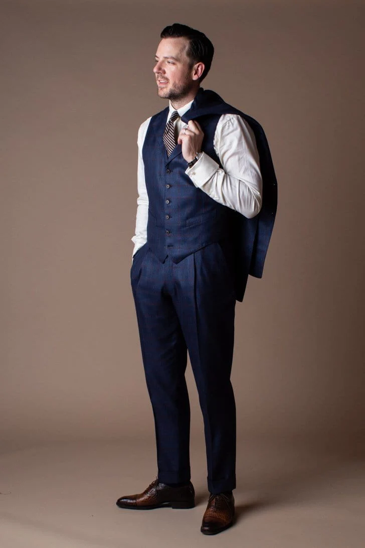 Bamboo Suit - Image 52
