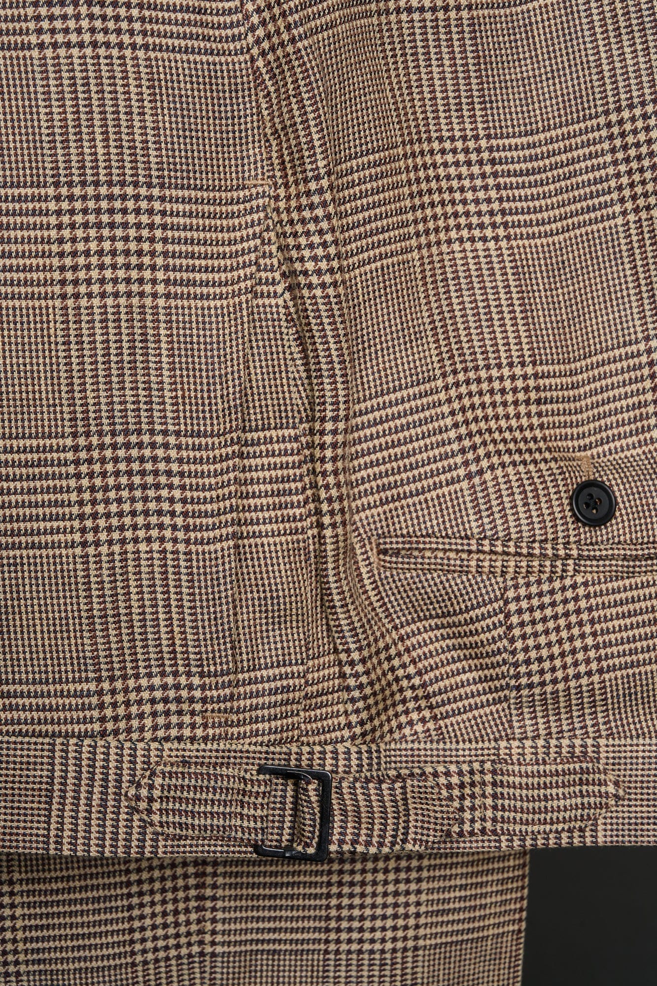 Irish Linen Suit - Image 18