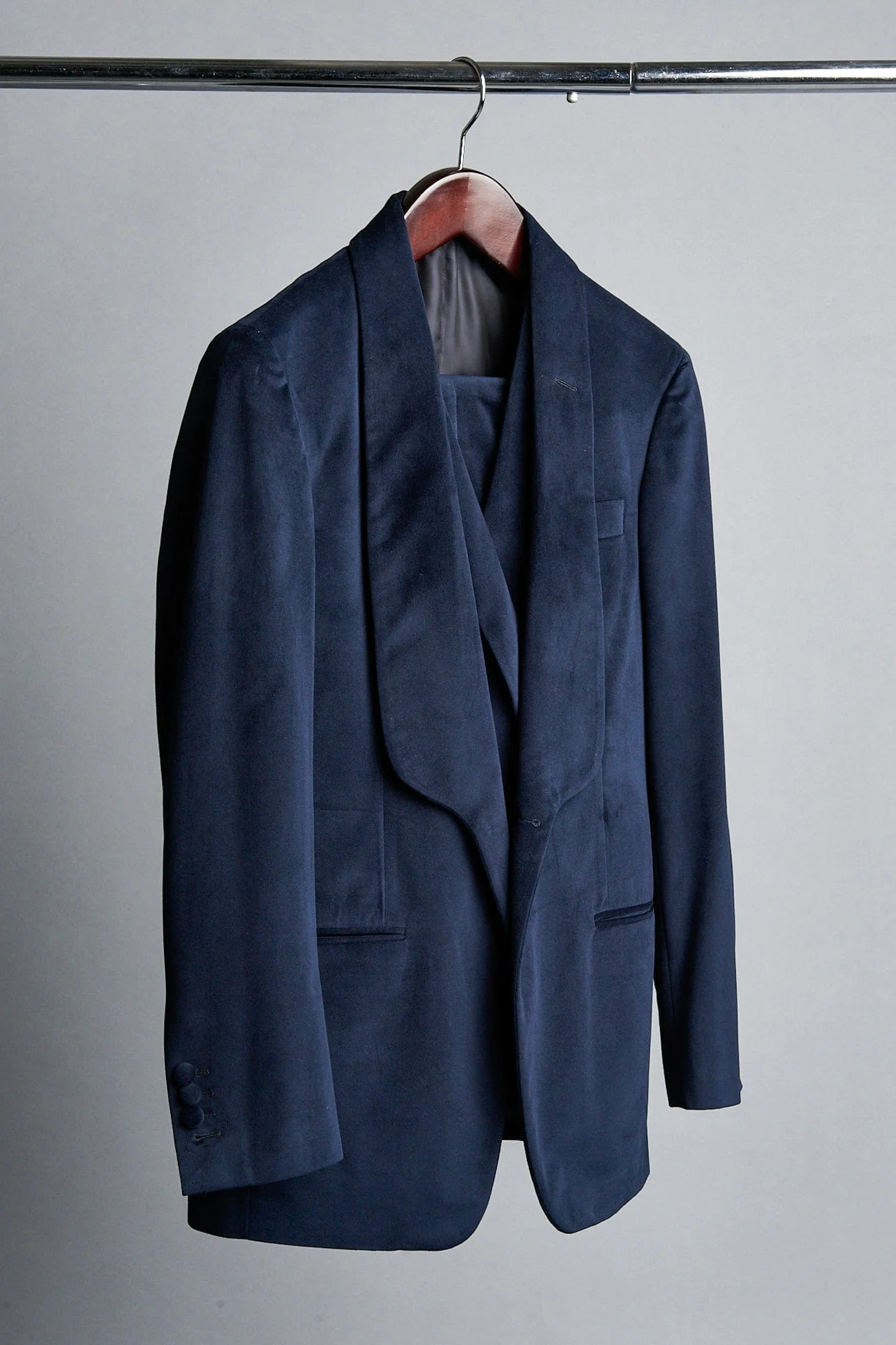 Velvet Tuxedo - Image 5