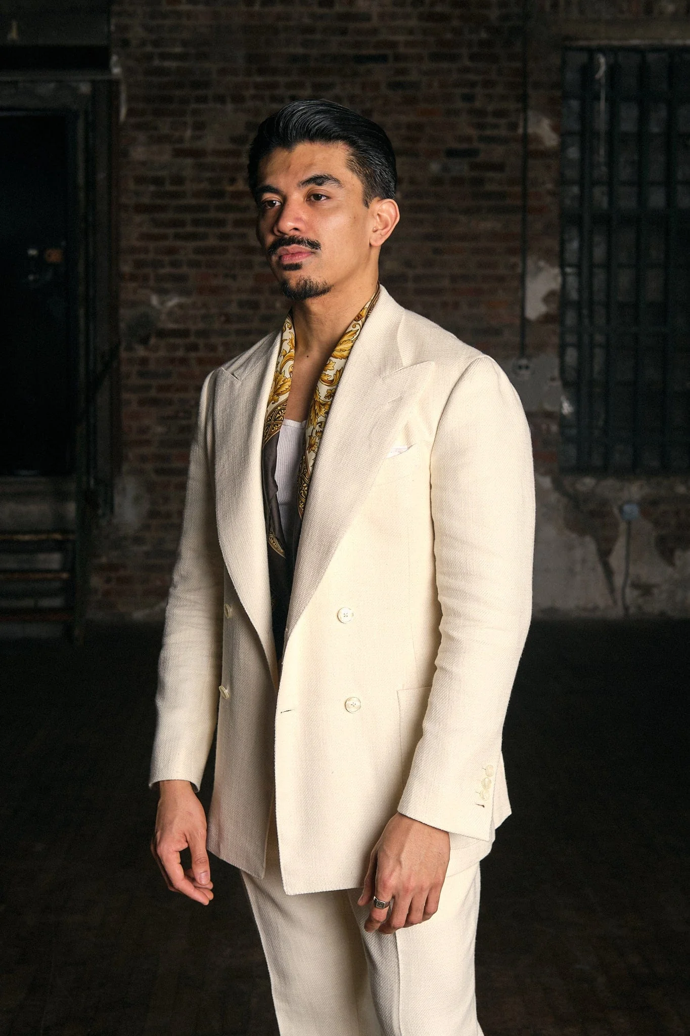 Wool & Linen Suit - Image 48