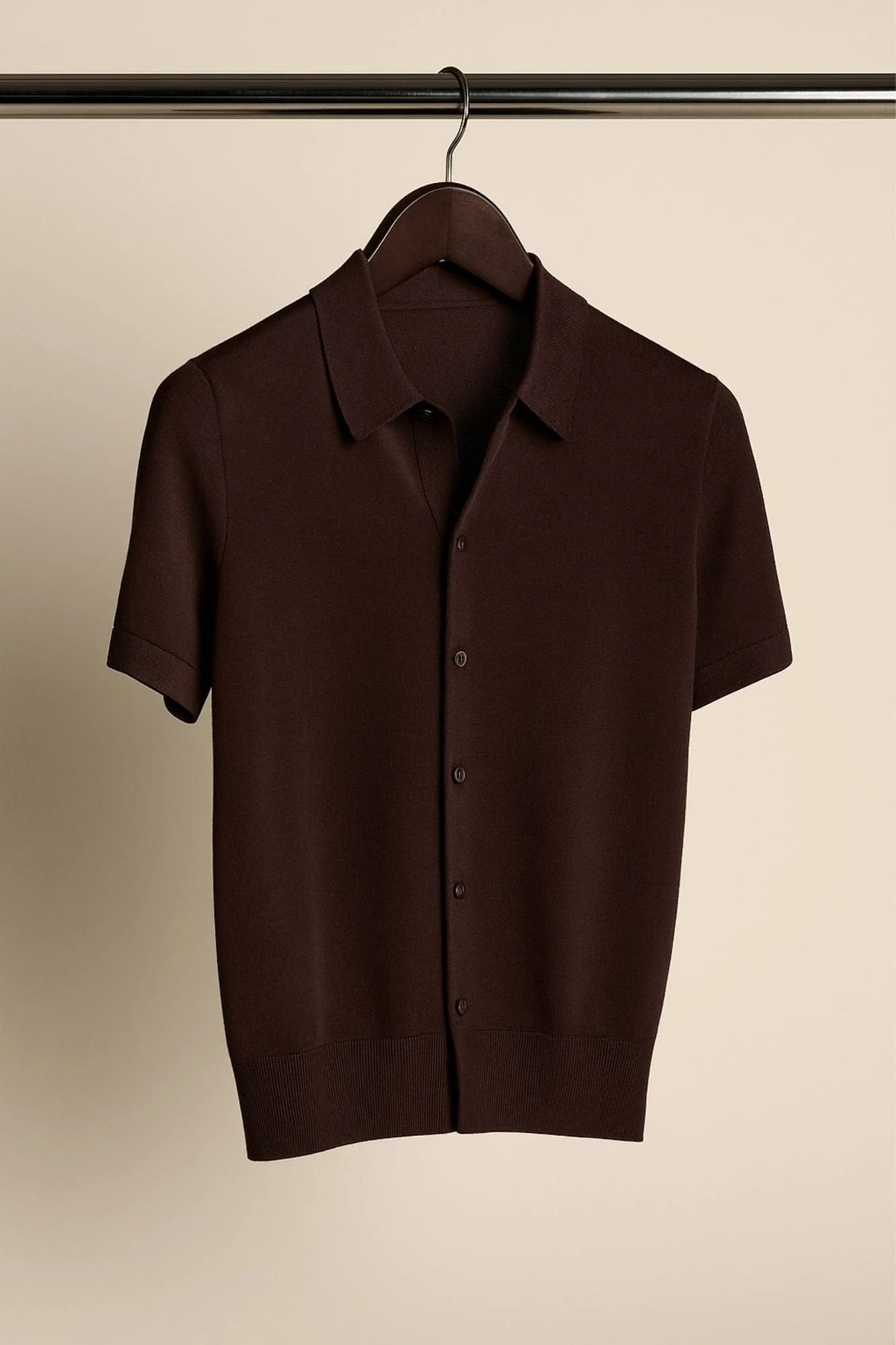 Made-to-Measure Merino Short-Sleeve Knit Shirt - Image 4