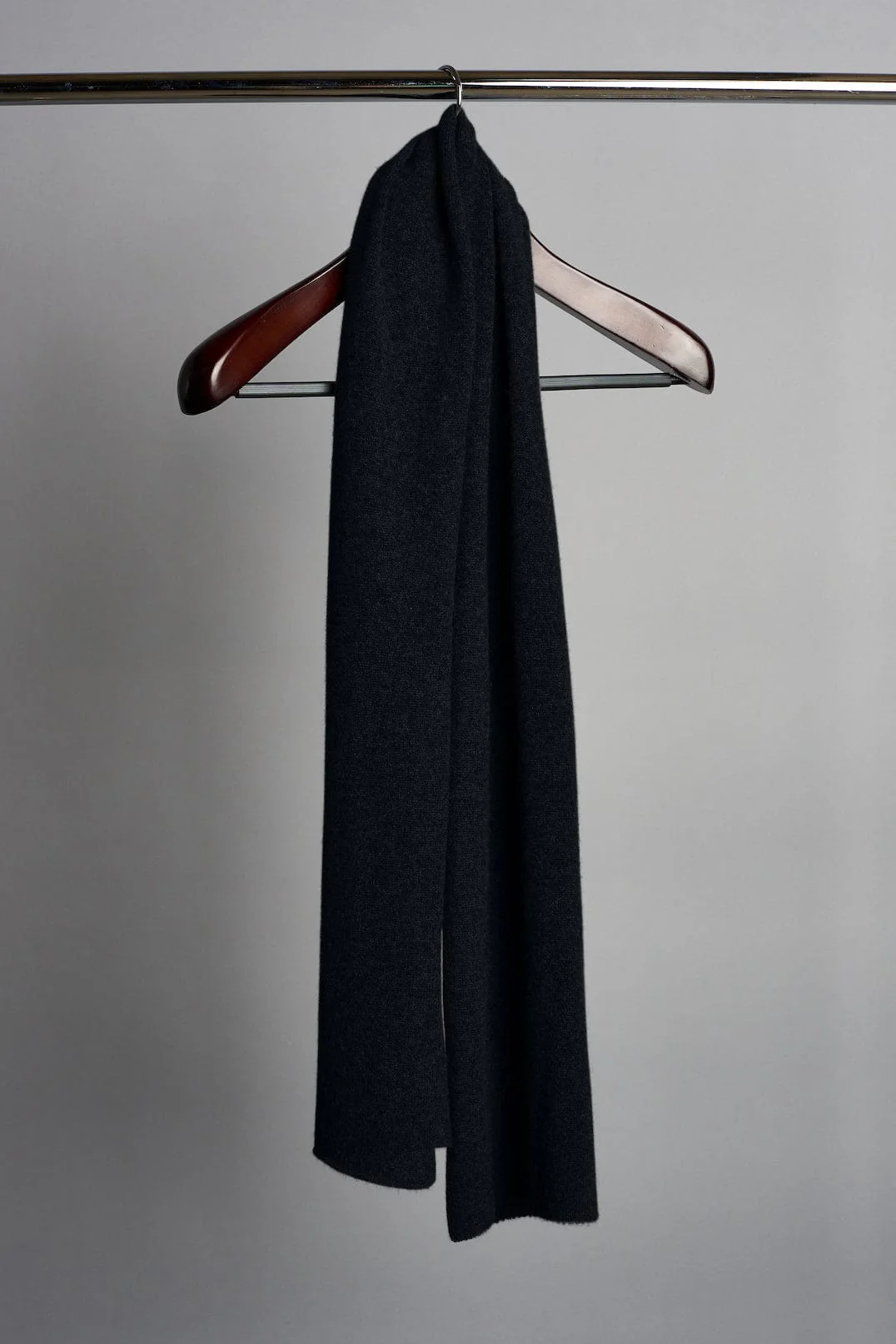 Ultimate Cashmere Scarf - Image 11
