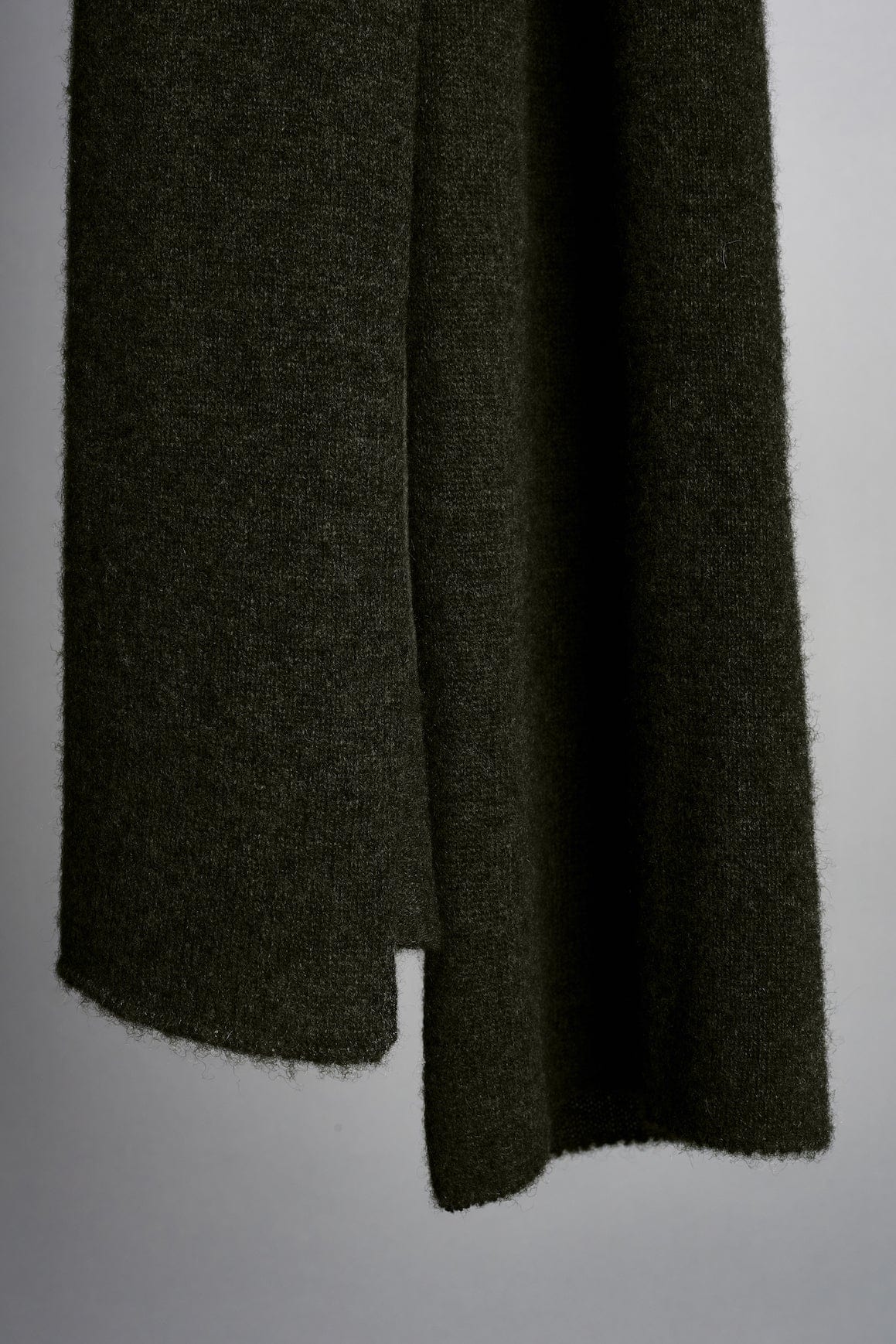 Ultimate Cashmere Scarf - Image 13