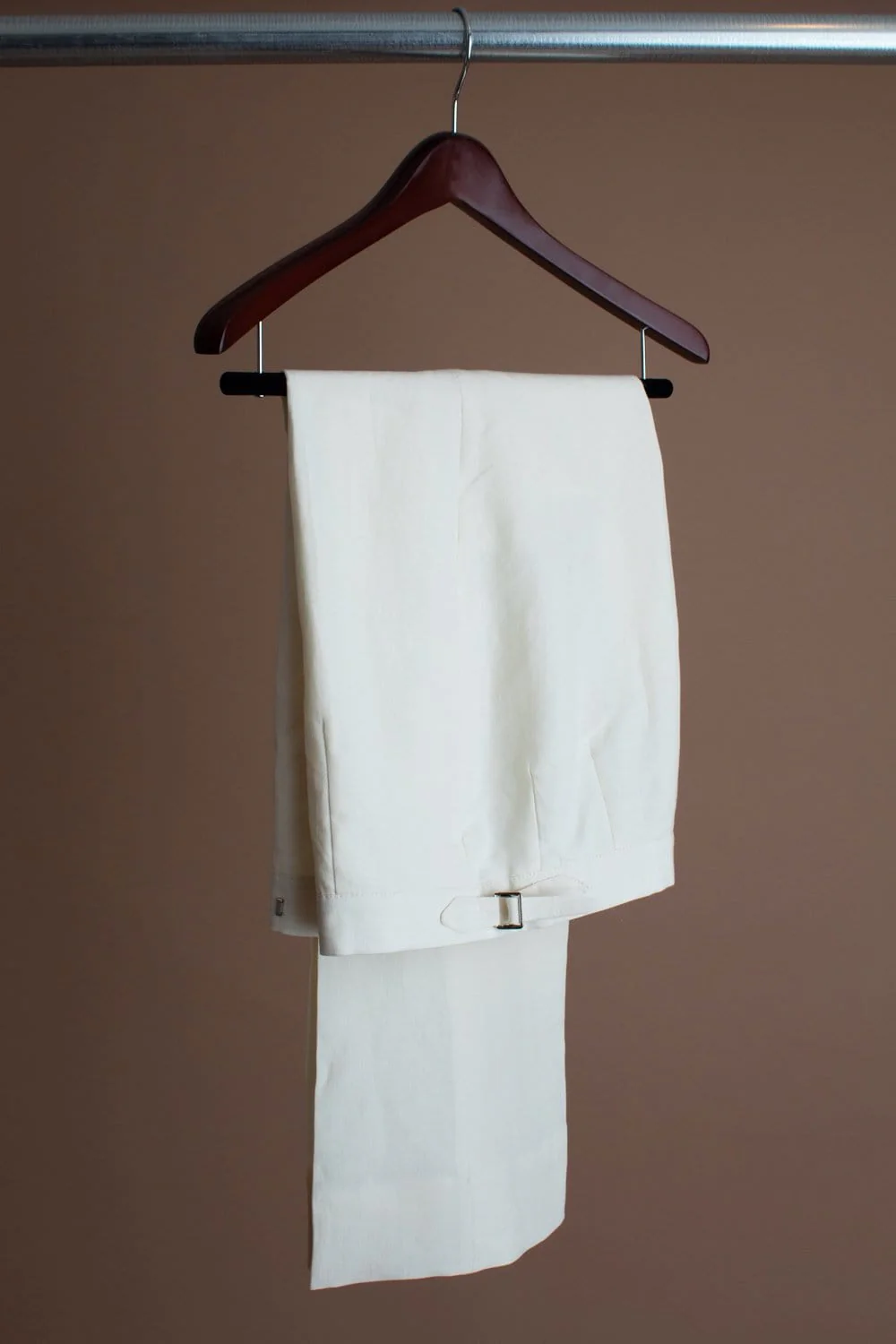 Irish Linen Suit - Image 8